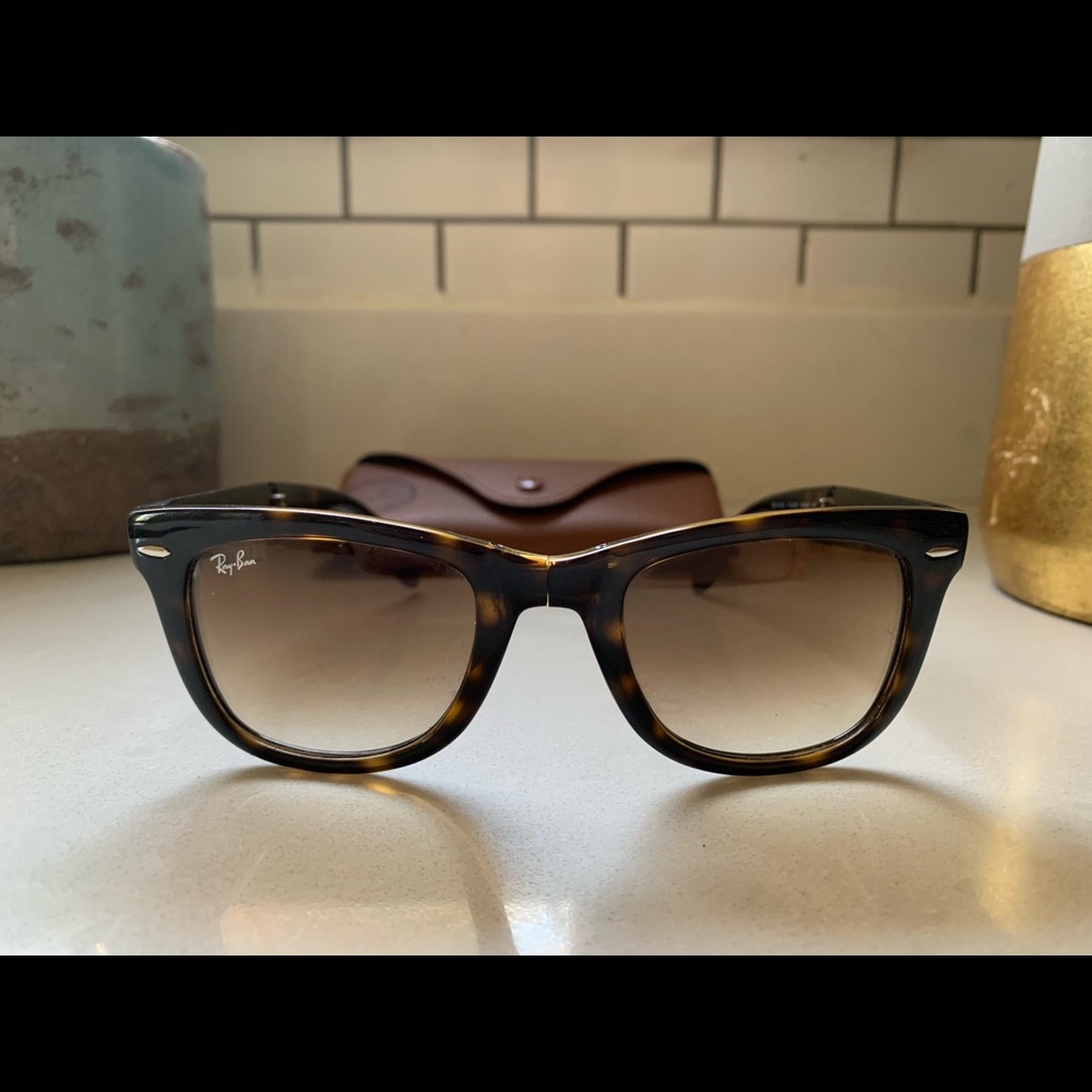 Ray Ban Folding wayfarer sunglasses